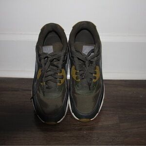 Nike Air Max Sneakers